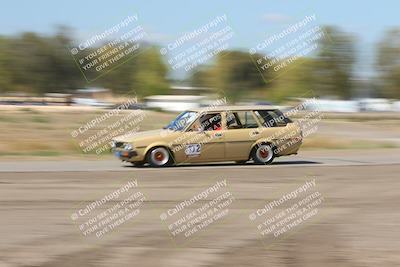 media/Oct-04-2025-OnGrid (Sat) [[44bd565ffa]]/Yellow Group/Grapevine/